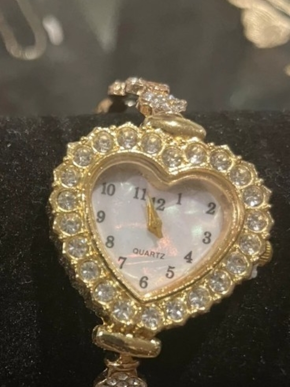 Gold Crystal Heart-Shaped Women's Quartz Watch Bracelet